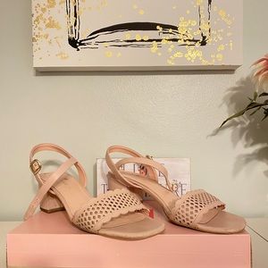 Kate Spade leather Sandals pink 8B